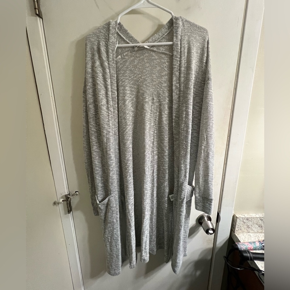 Brand new cardigan color: grey